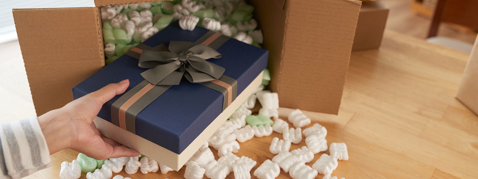 Gifts On The Go J. Thomas Jewelers Rochester Hills, MI